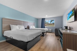 Rom, 2 queensize-senger, ikke-røyk | Skrivebord, wi-fi (inkludert) og sengetøy