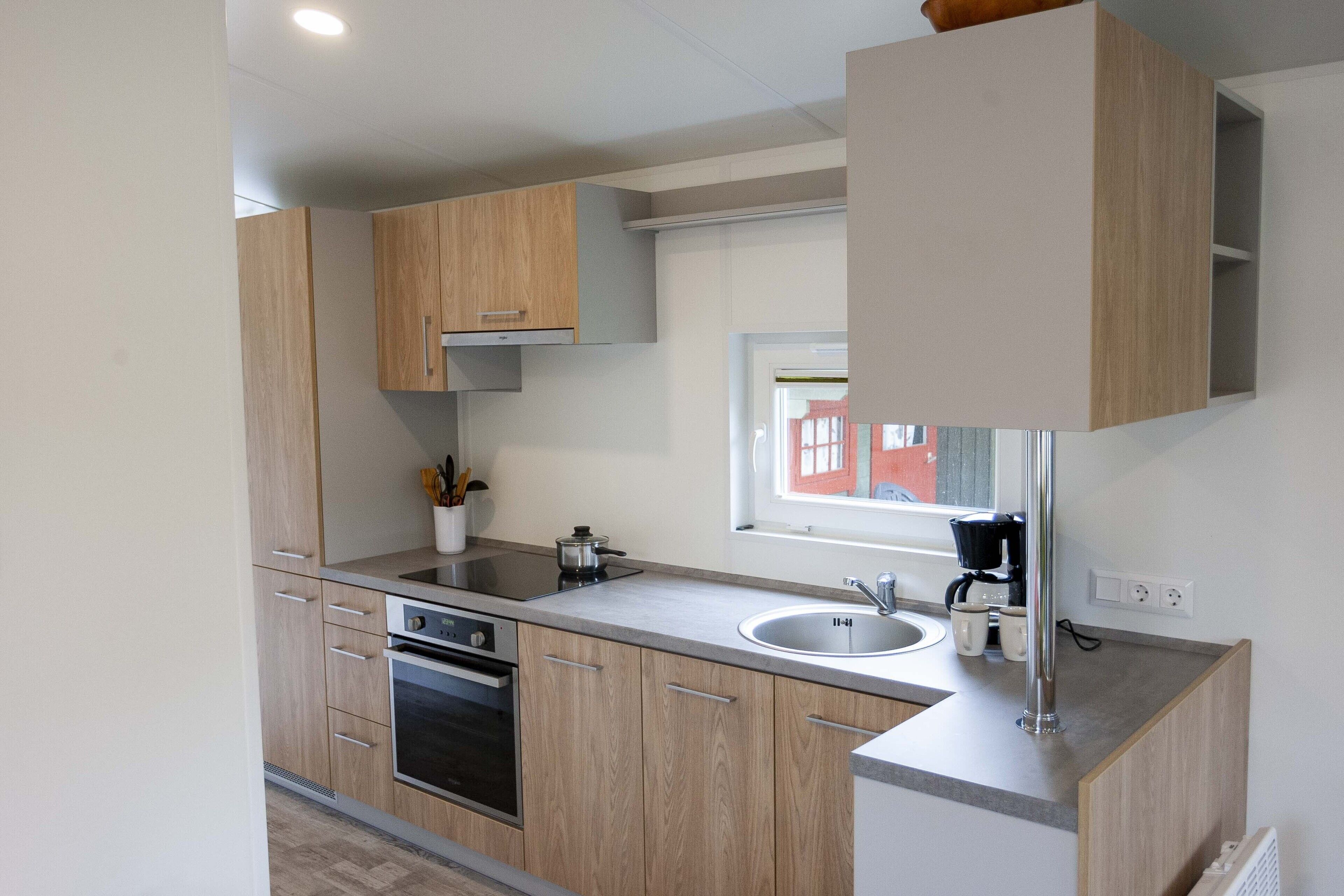 Family Mobile Home, Resort View | Private kitchen | Mini-fridge, stovetop, cookware/dishes/utensils