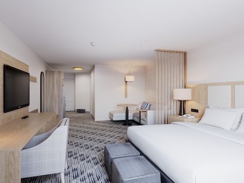 Pomeroy Inn & Suites Hotel Dawson Creek