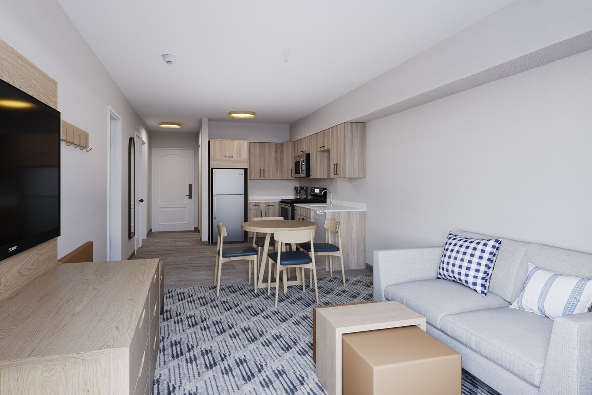 Suite – signature, 1 kingsize-seng, kjøkken | Sengetøy av topp kvalitet, senger med overmadrass og skrivebord
