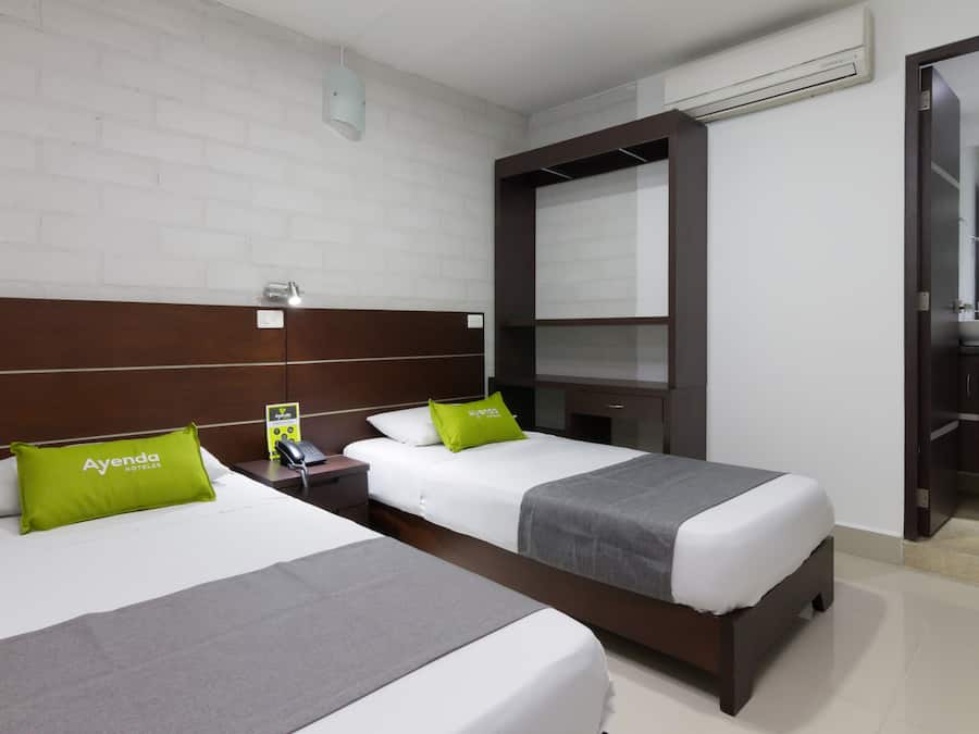 Standard Twin Room | Free WiFi, bed sheets