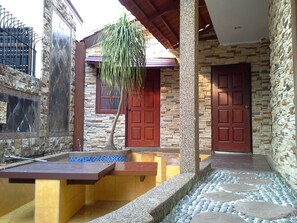 Courtyard - Baan Talay Homestay by the Beach (George Town)