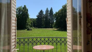 Ropa de cama de alta calidad, cubrecamas y colchones con pillow-top