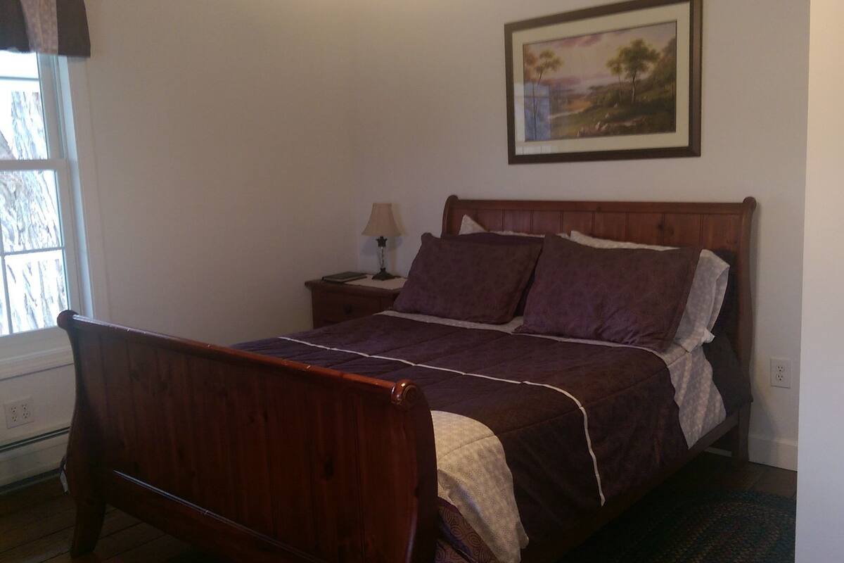 Superior Suite, Shared Bathroom, Mountain View (5) | 1 bedroom, bed sheets