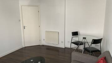 Executive Apartment, Ensuite (1 Bedroom Apartment) | Lounge