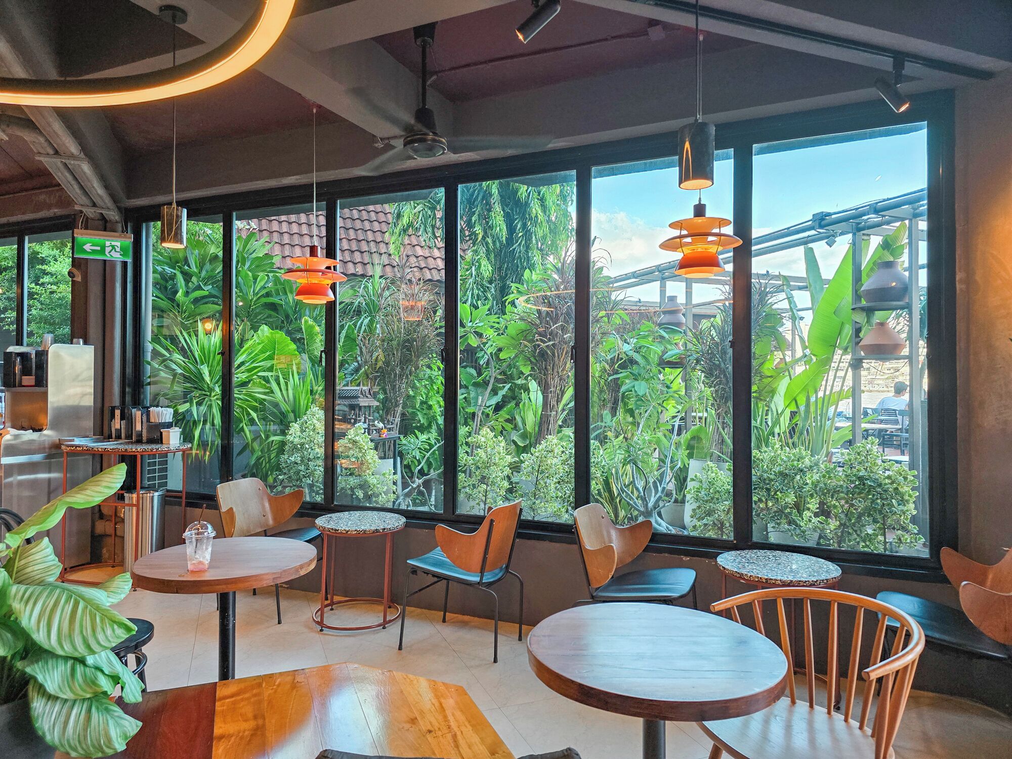 Lounas ja illallinen, thaimaalainen keittiö