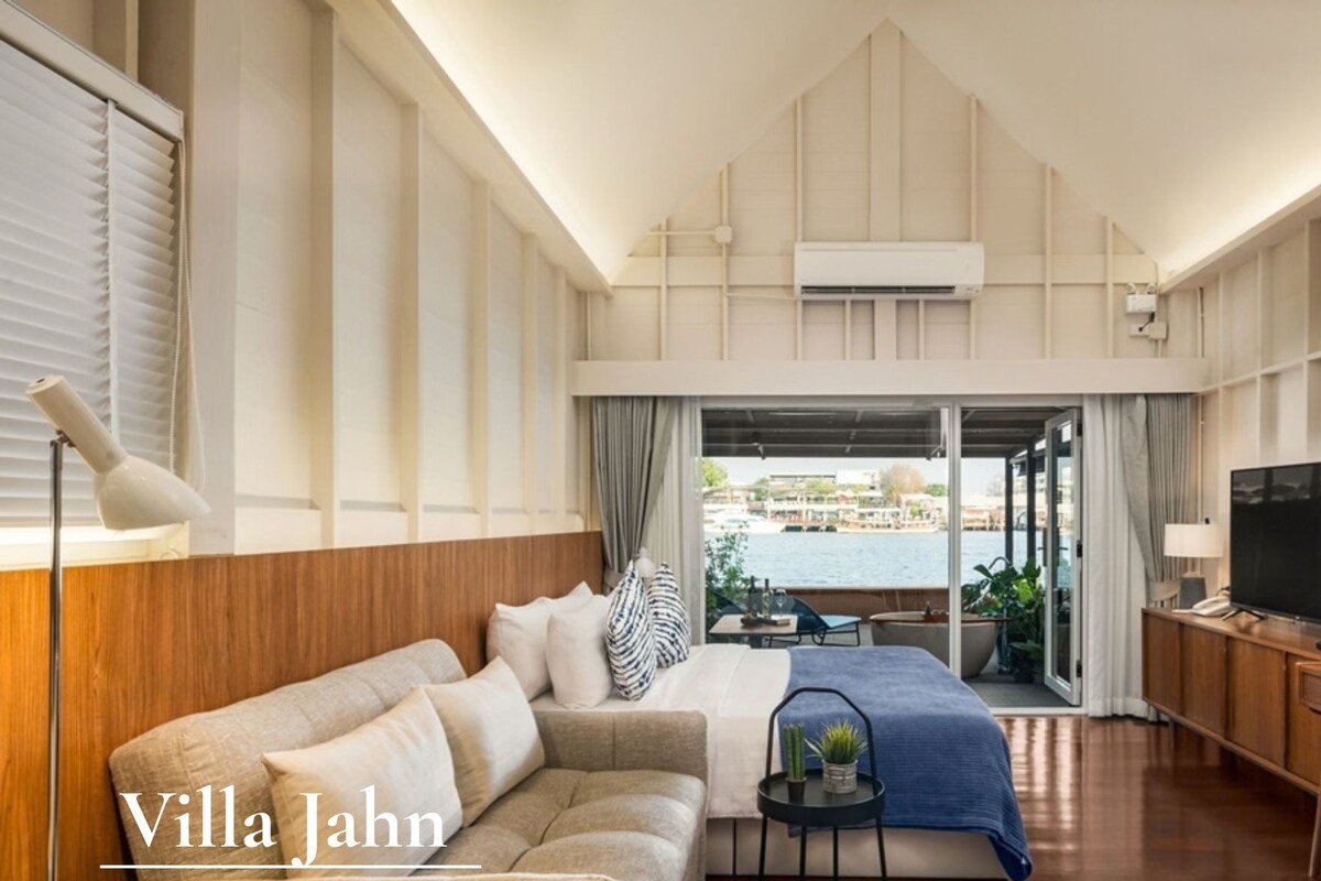 Villa, vistas al río | Caja fuerte, cortinas opacas, wifi gratis y ropa de cama