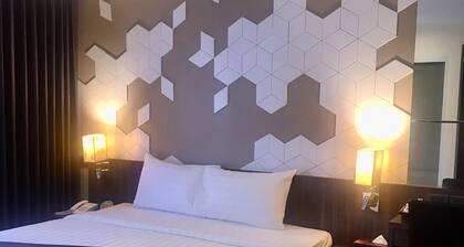 Paradiso Boutique Suites