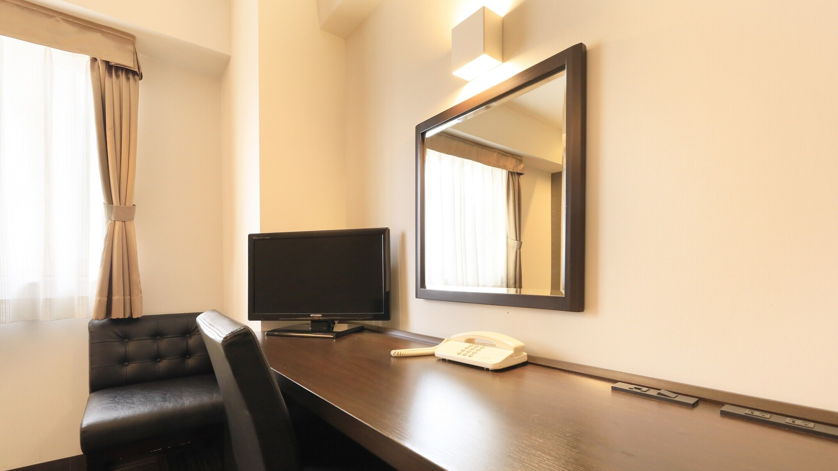 single room | 1 bedroom, desk, free wifi
