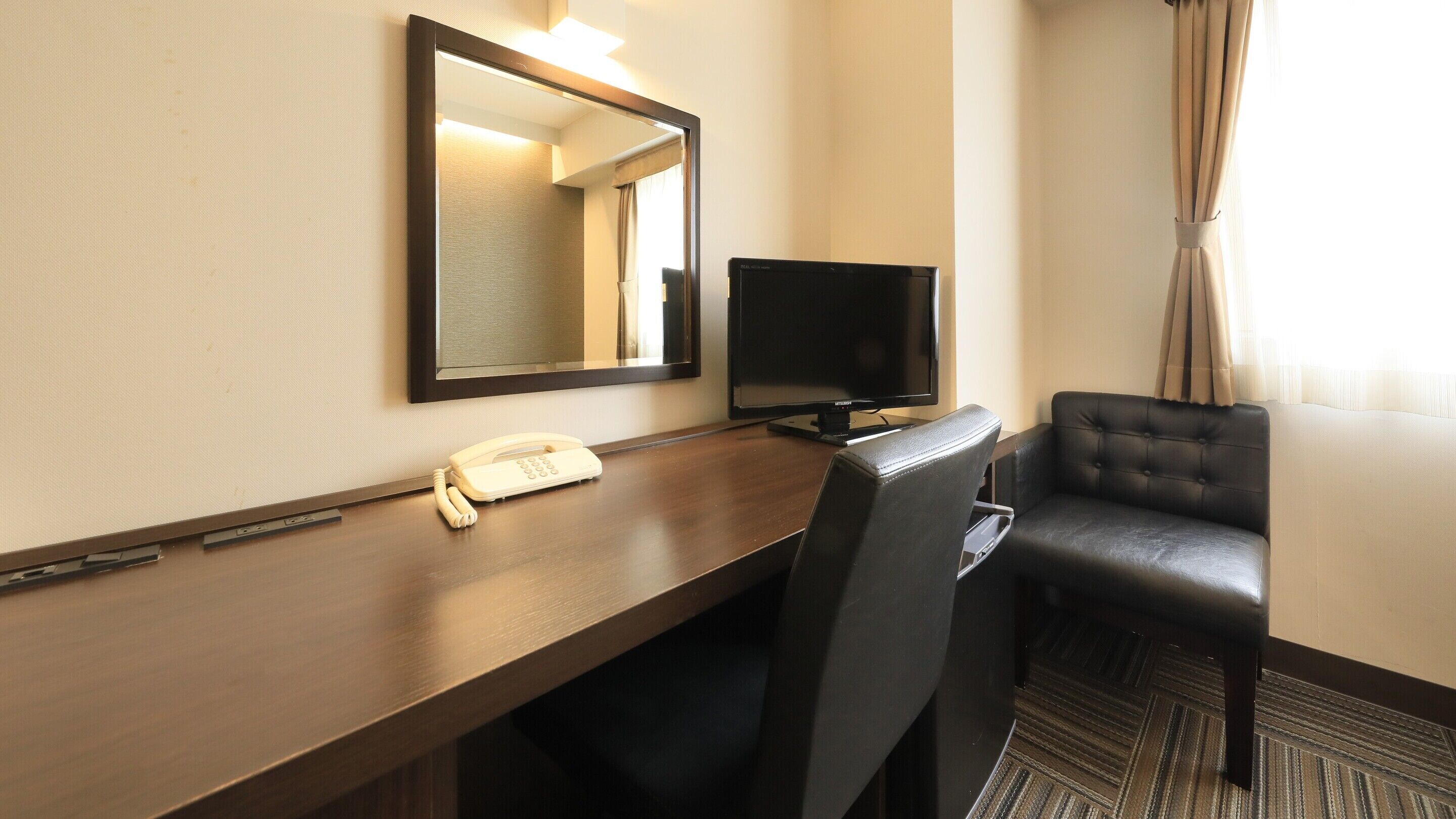 single room | 1 bedroom, desk, free wifi