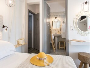 Standard Double Room (Grey) | Bathroom - Evi Rooms (Paros)