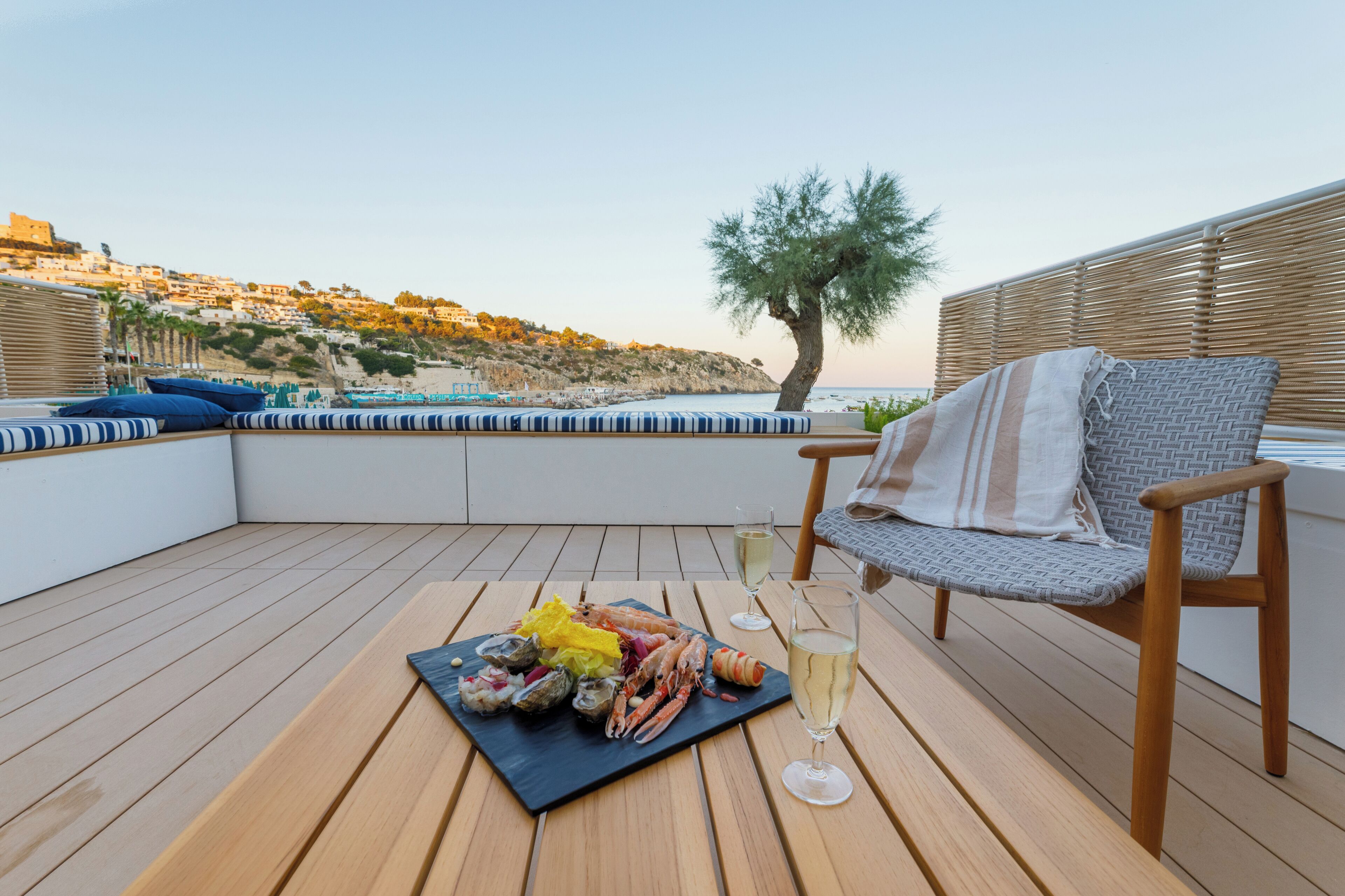 panoramic suite, 1 queen bed, hot tub, sea view | terrace/patio