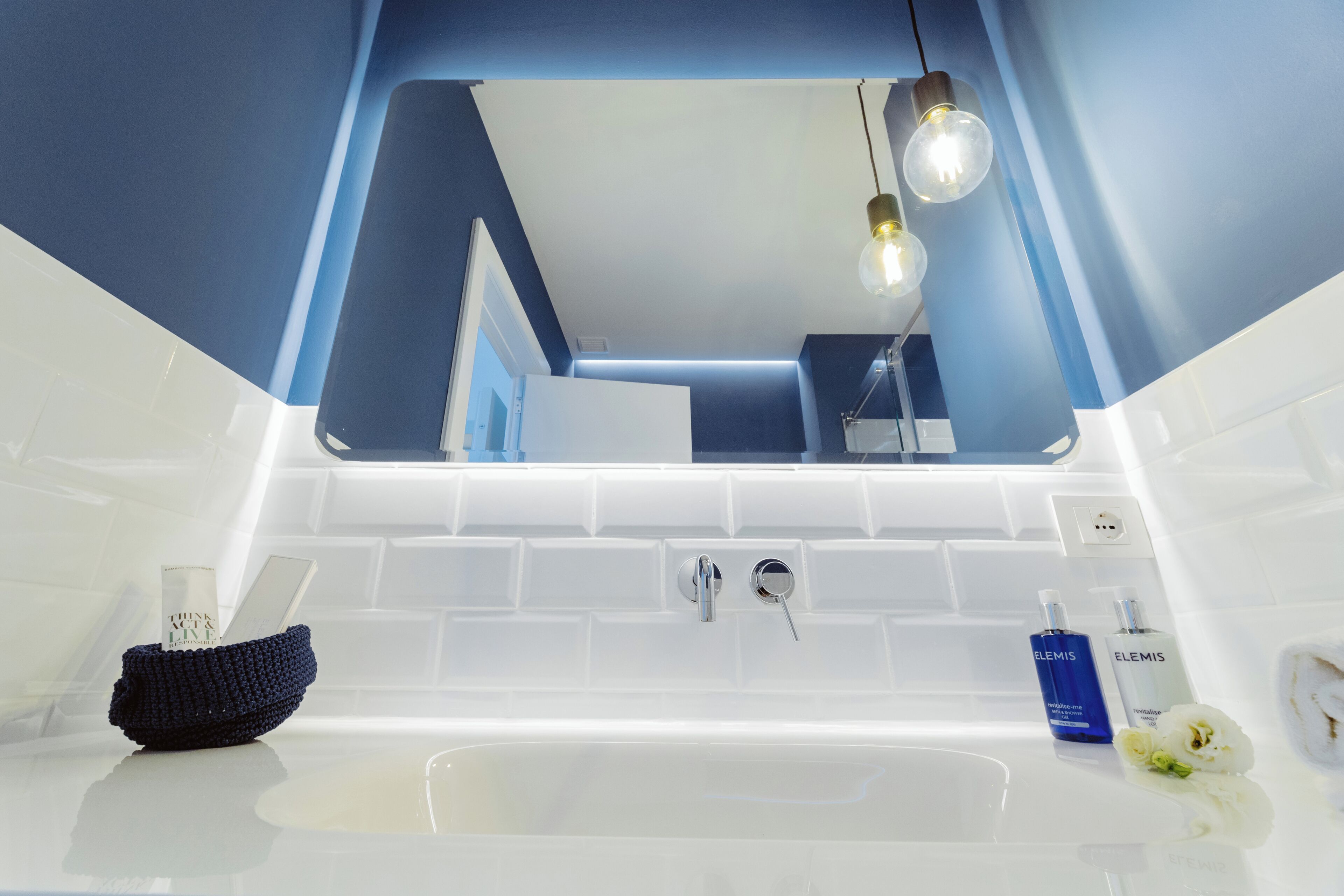 family studio suite, multiple beds, patio, sea view | bathroom | shower, free toiletries, hair dryer, bidet