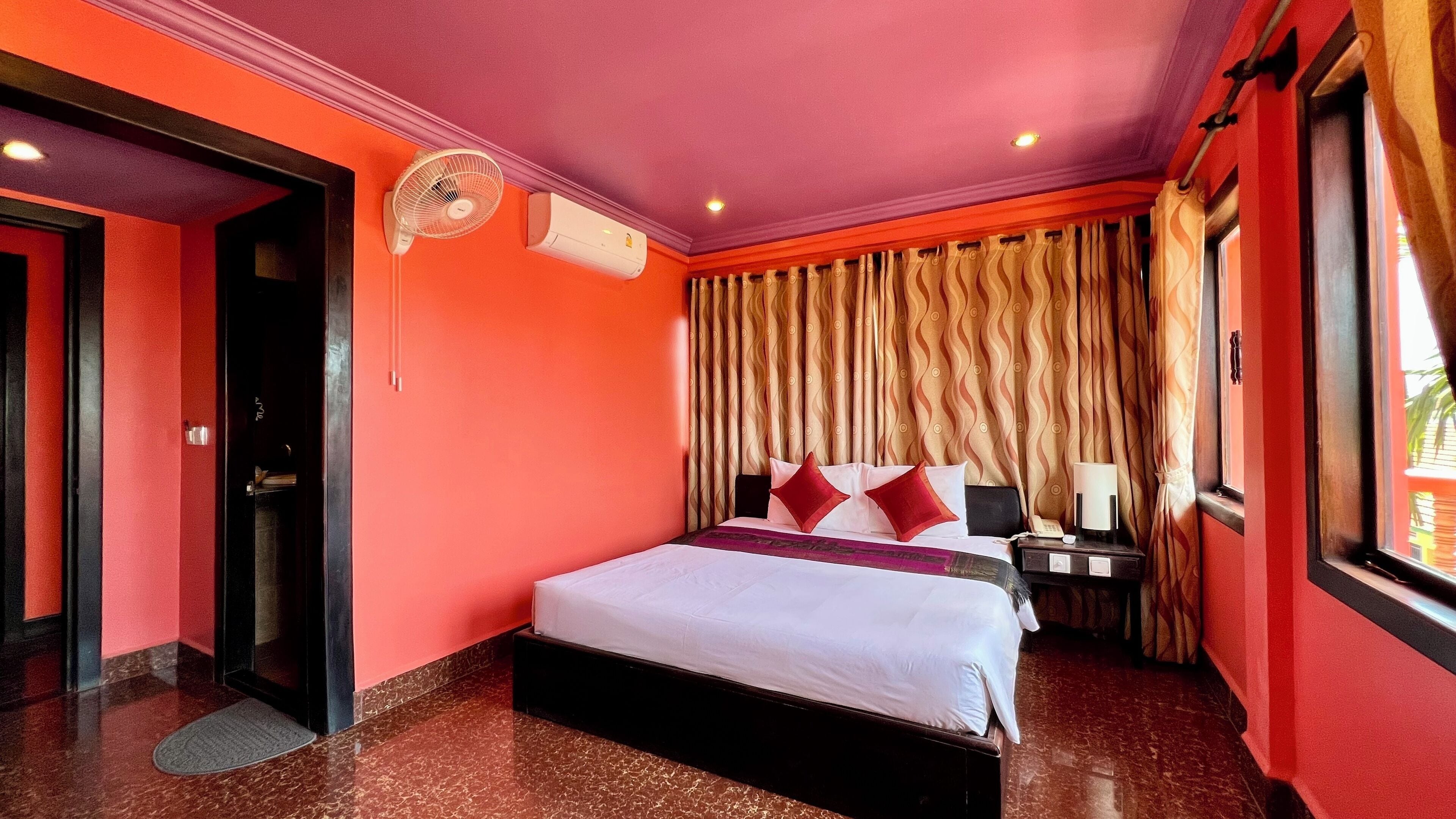 Kahden hengen deluxe-huone (Superior Double Room) | Minibaari, tallelokero huoneessa, yksilöllisesti sisustettu