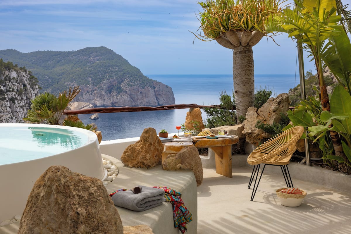 junior suite, sea view (edén) | 1 bedroom, frette italian sheets, premium bedding, down duvets