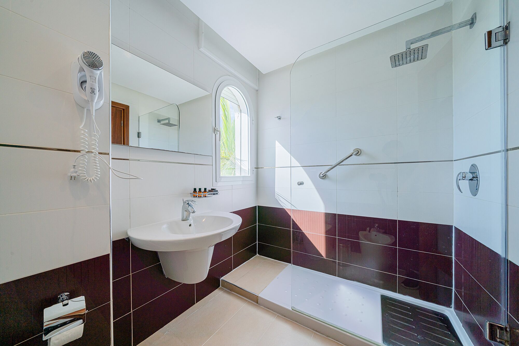 Mnar Castle Apartments