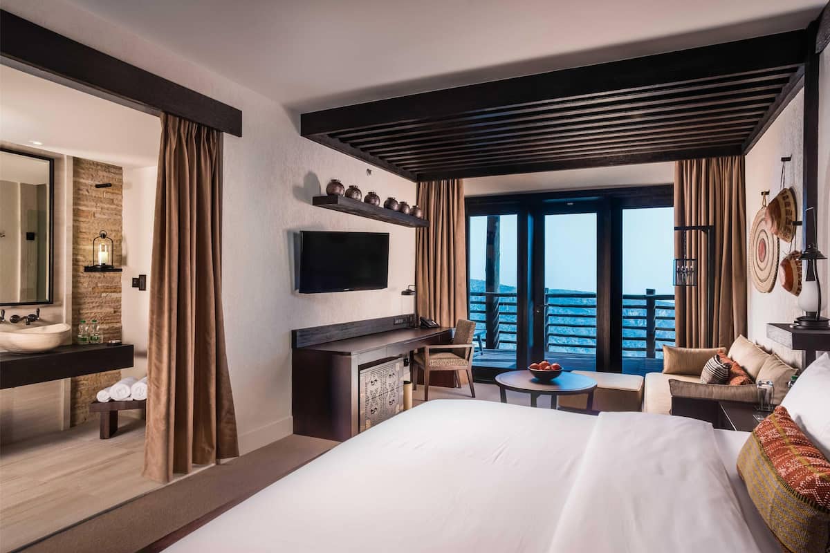 Premium bedding, minibar, in-room safe, individually decorated