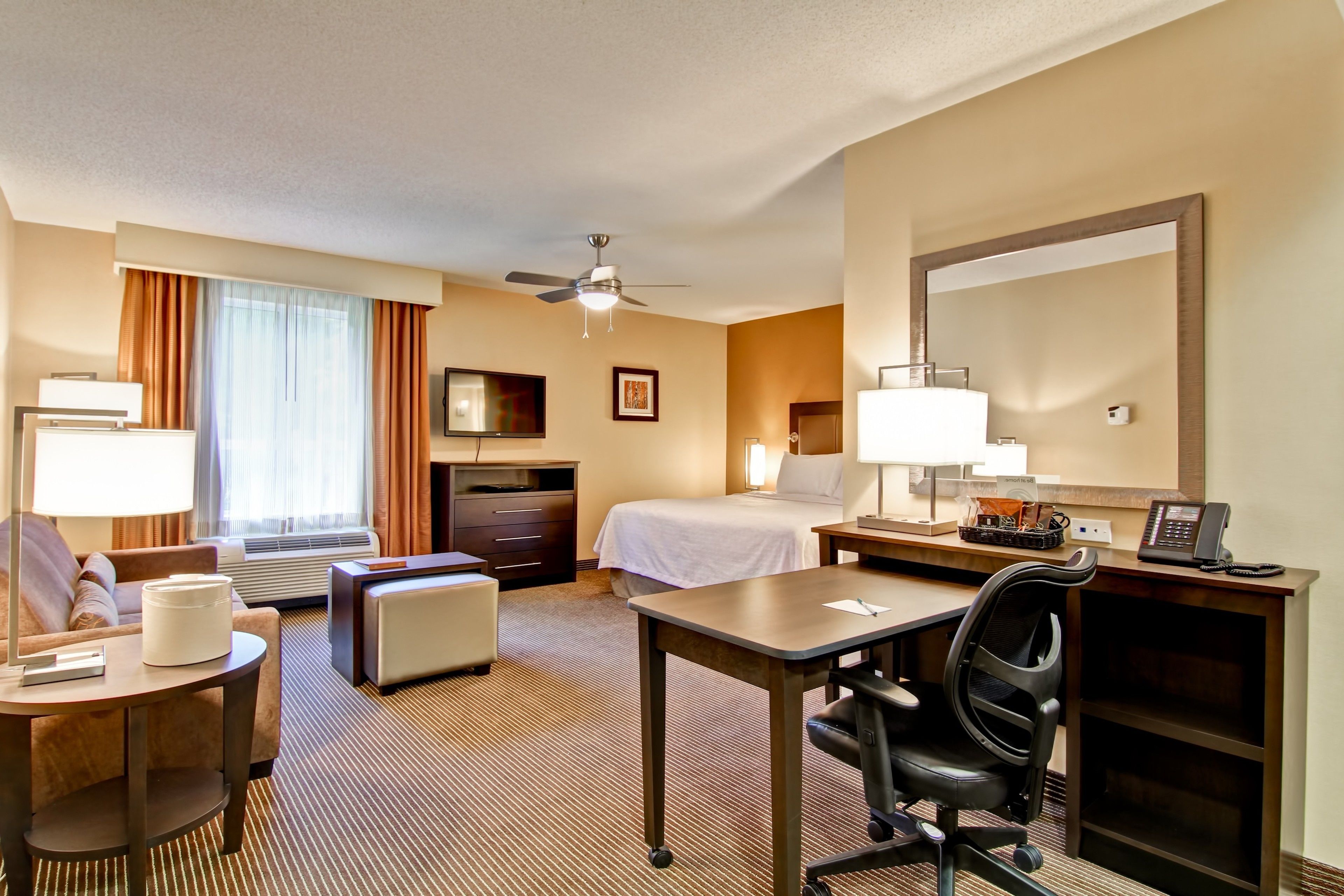 studio suite, 1 king bed | in-room safe, desk, wifi, bed sheets
