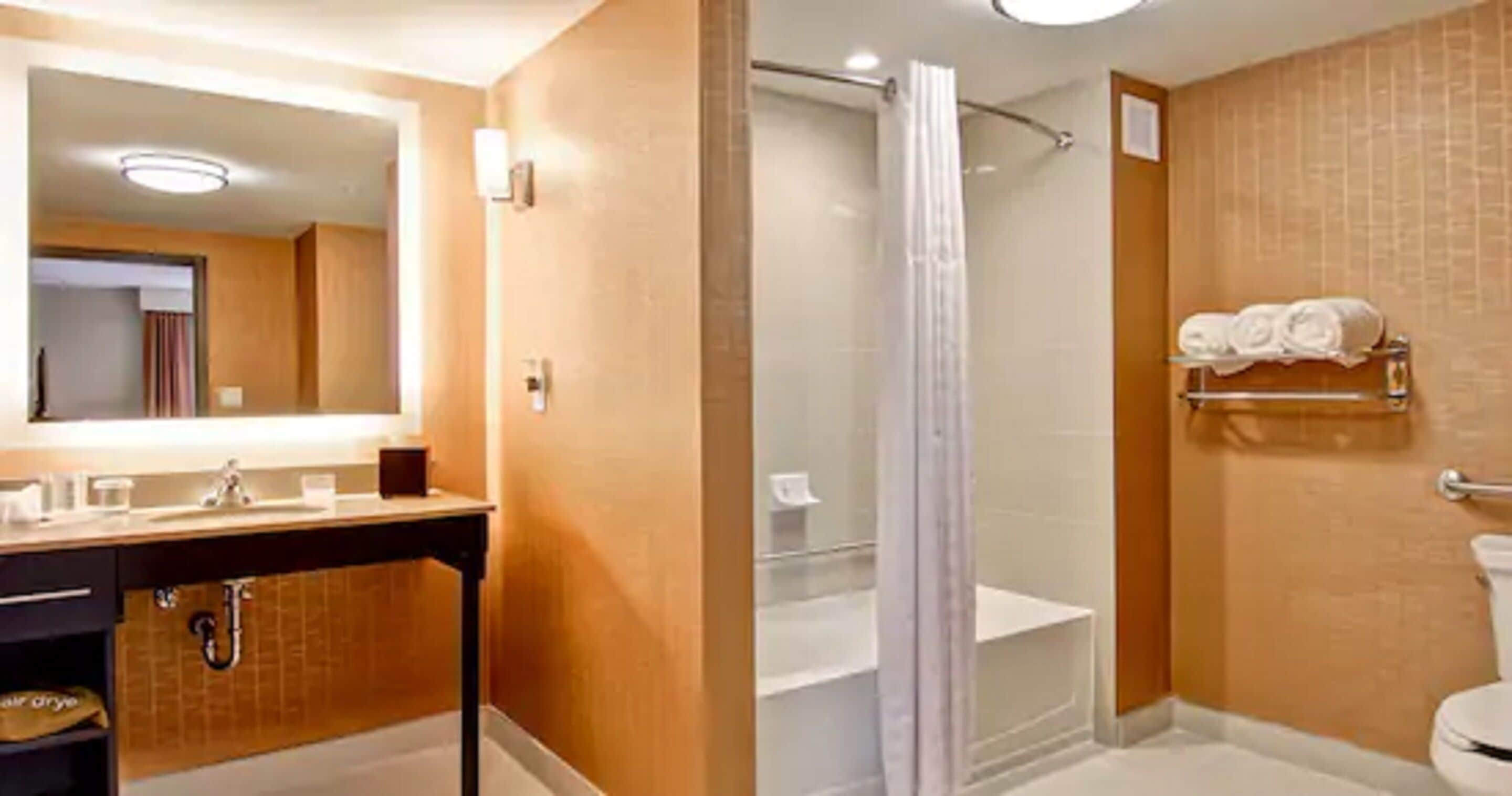 studio, 1 king bed, accessible (hearing) | in-room safe, desk, wifi, bed sheets