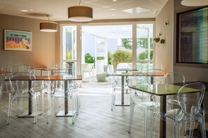 Breakfast for a fee - ibis Styles Les Sables - Olonne Sur Mer (Les Sables-d'Olonne)