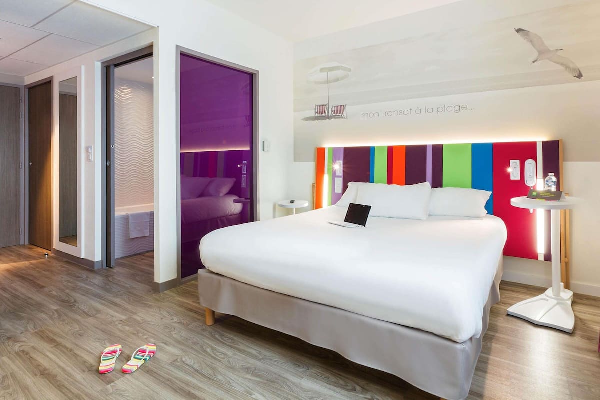 Family Room, 1 Double Bed with Sofa bed | Desk, blackout drapes, soundproofing, free WiFi