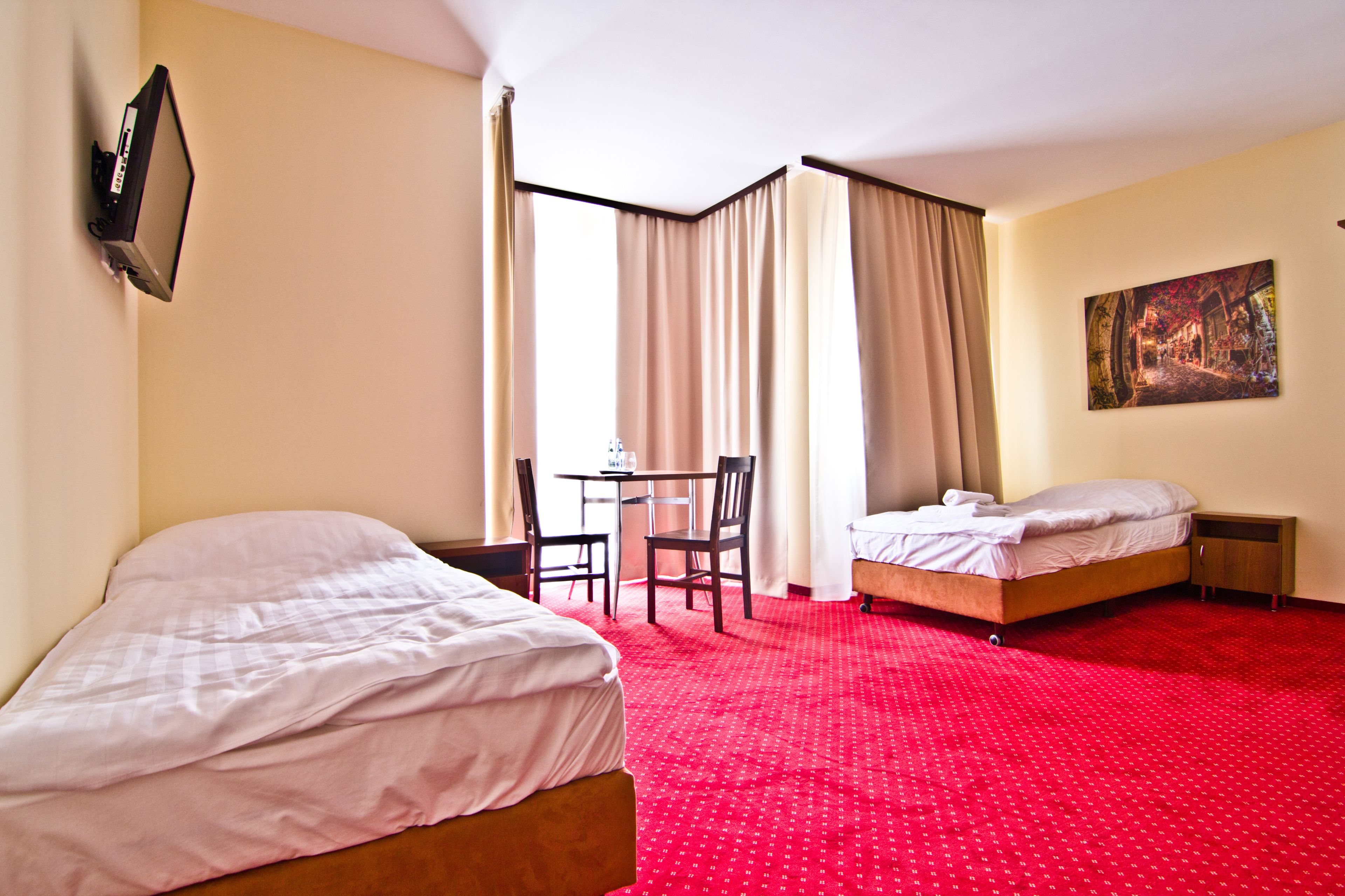 triple room | view from property