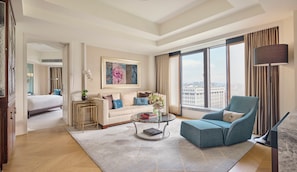 Suite Club, 1 trÚs grand lit (City) | Literie de qualité supérieure, couette en duvet d'oie, minibar