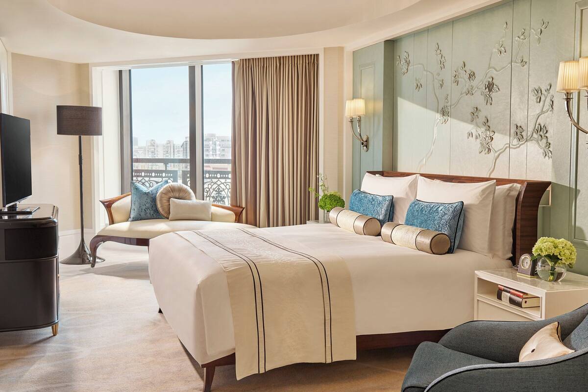 Lifestyle, Suite – club, 1 kingsize-seng | Sengetøy av topp kvalitet, dundyner, minibar og safe på rommet