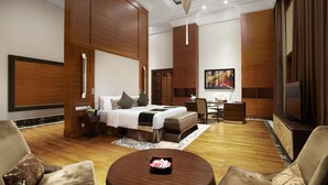 Premier Room (Double) | Bathroom - PARKROYAL Nay Pyi Taw (Naypyidaw)
