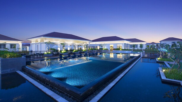 Pool - PARKROYAL Nay Pyi Taw (Naypyidaw)