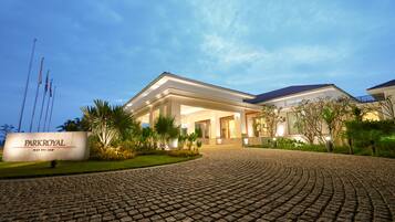 Mặt tiền nơi lưu trú