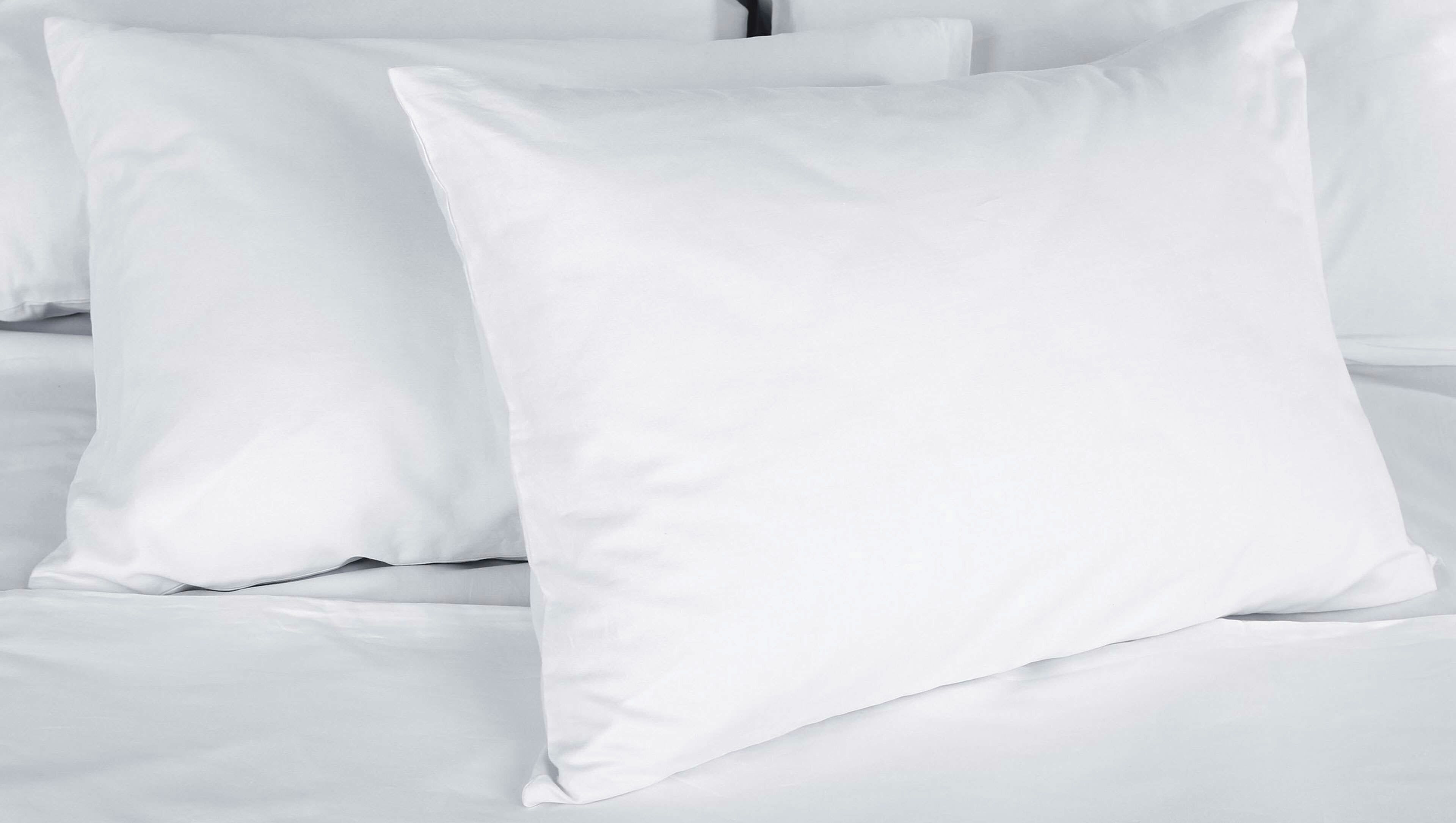 Chambre, 2 lits doubles, non-fumeur | Accès au Wi-Fi (inclus), literie fournie, réveille-matin