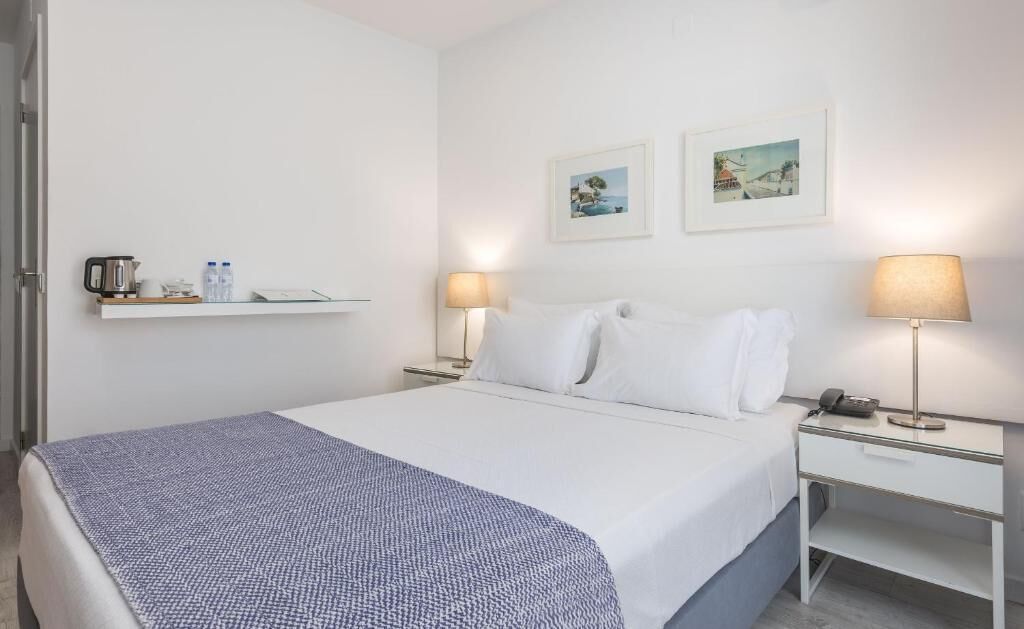 Literie de qualité supérieure, coffres-forts dans les chambres