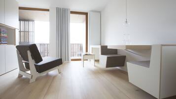 Allergikerbettwaren, individuell eingerichtet, Schreibtisch