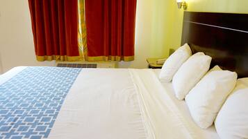 Standard Room | Desk, iron/ironing board, free WiFi