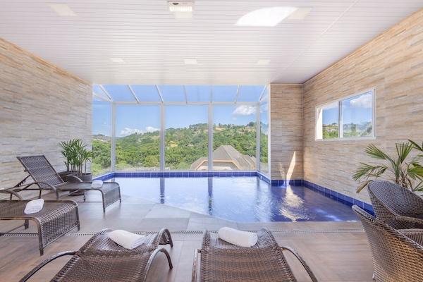 Piscina interna