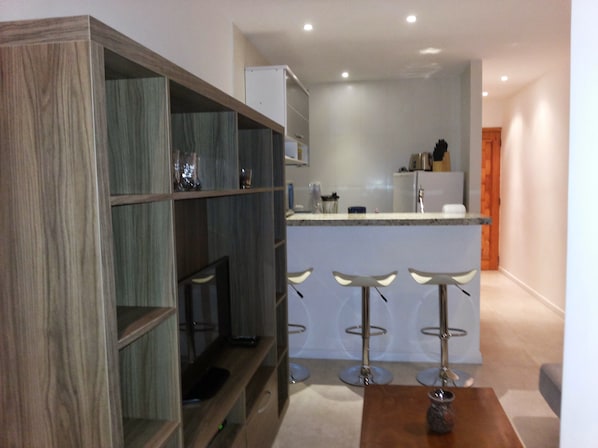 Apartment, 1 Bedroom | 1 bedroom, minibar, individually decorated, free WiFi - VIP FLAT on Copacabana Beach (Rio de Janeiro)