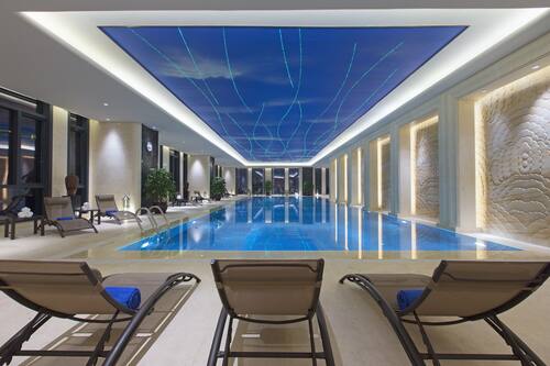 Indoor pool, lifeguards on site