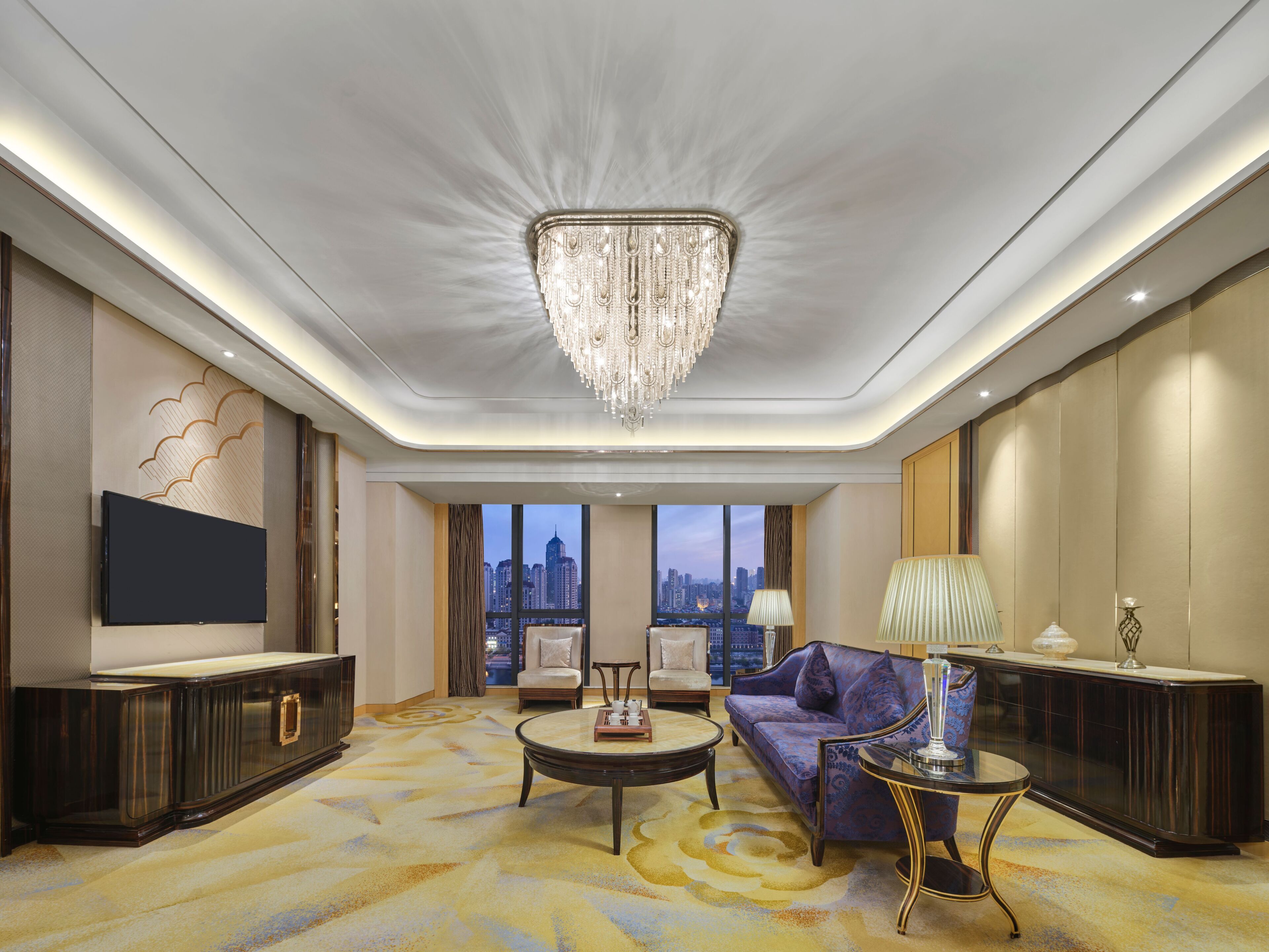 Televisión LCD 42 pulgadas con canales de televisión por cable