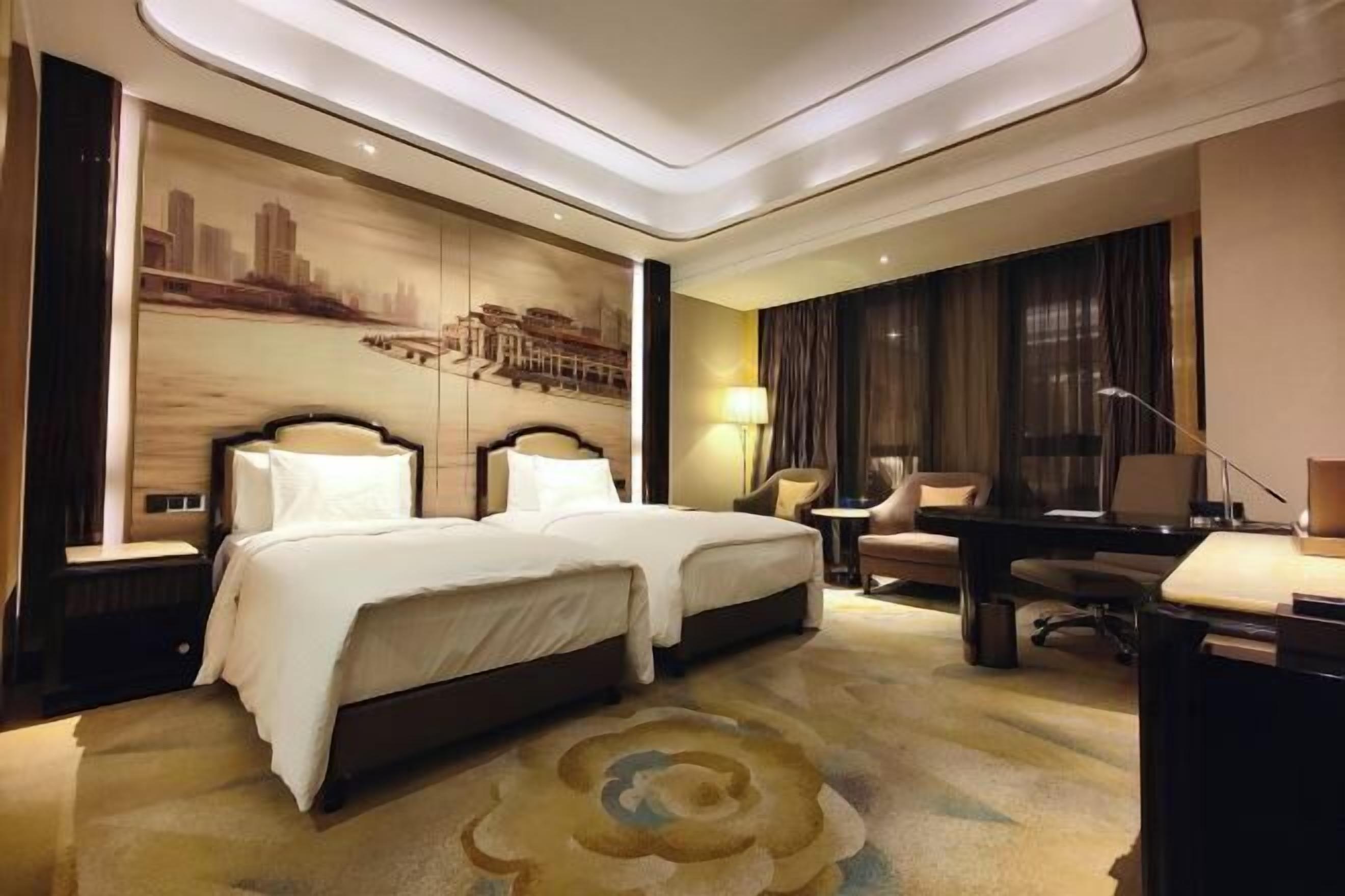 Minibar, in-room safe, desk, laptop workspace