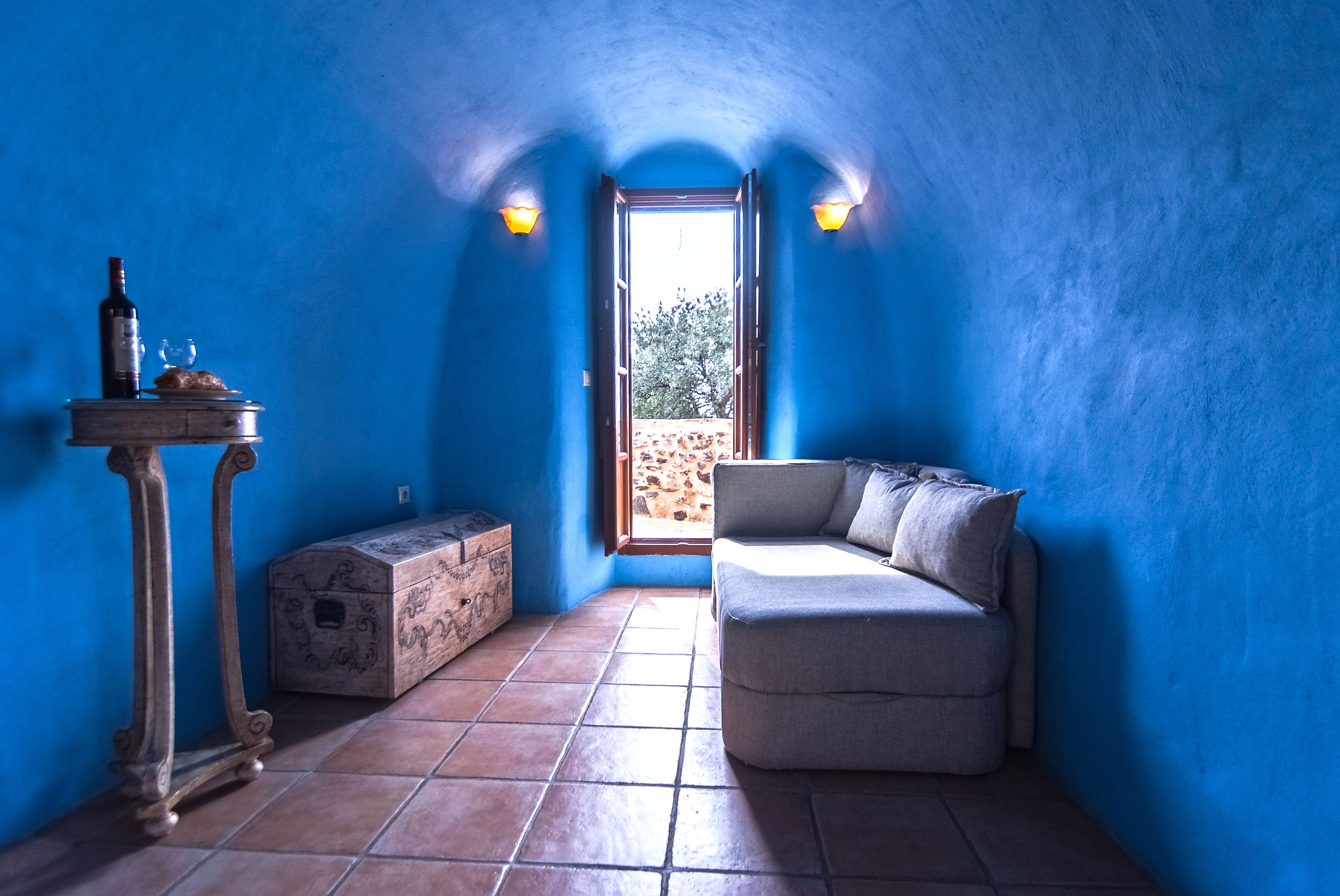 junior studio suite | 1 bedroom, minibar, in-room safe, individually decorated