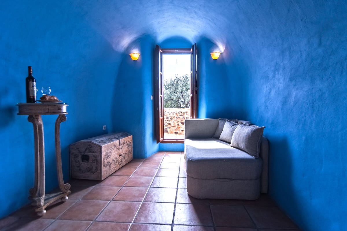 junior studio suite | 1 bedroom, minibar, in-room safe, individually decorated