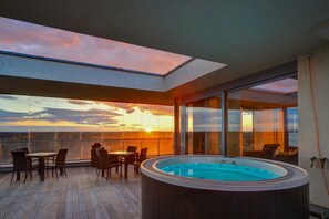 Outdoor spa tub - Ponteo Activity Park (Bratislava)
