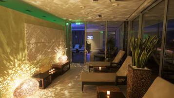 Sauna, hot tub, steam room, body treatments, aromatherapy