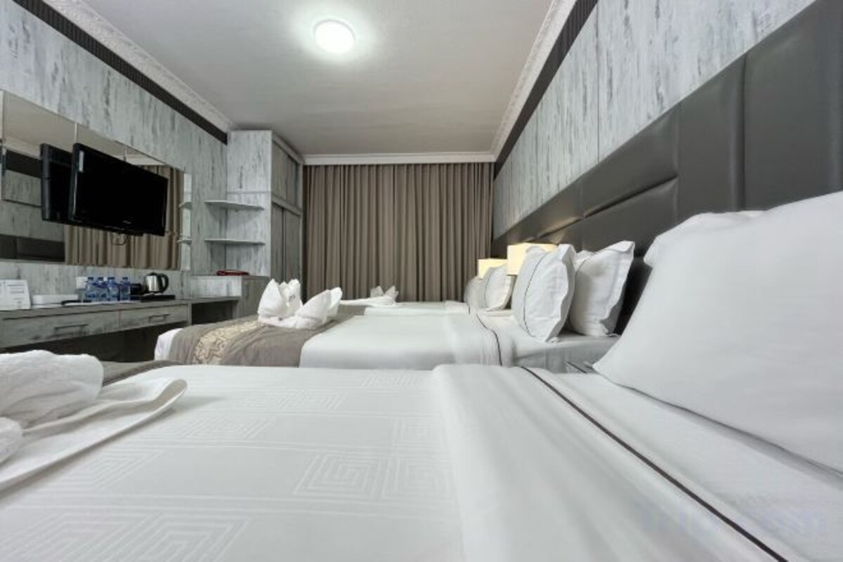 In-room safe, soundproofing, WiFi (free), bed sheets
