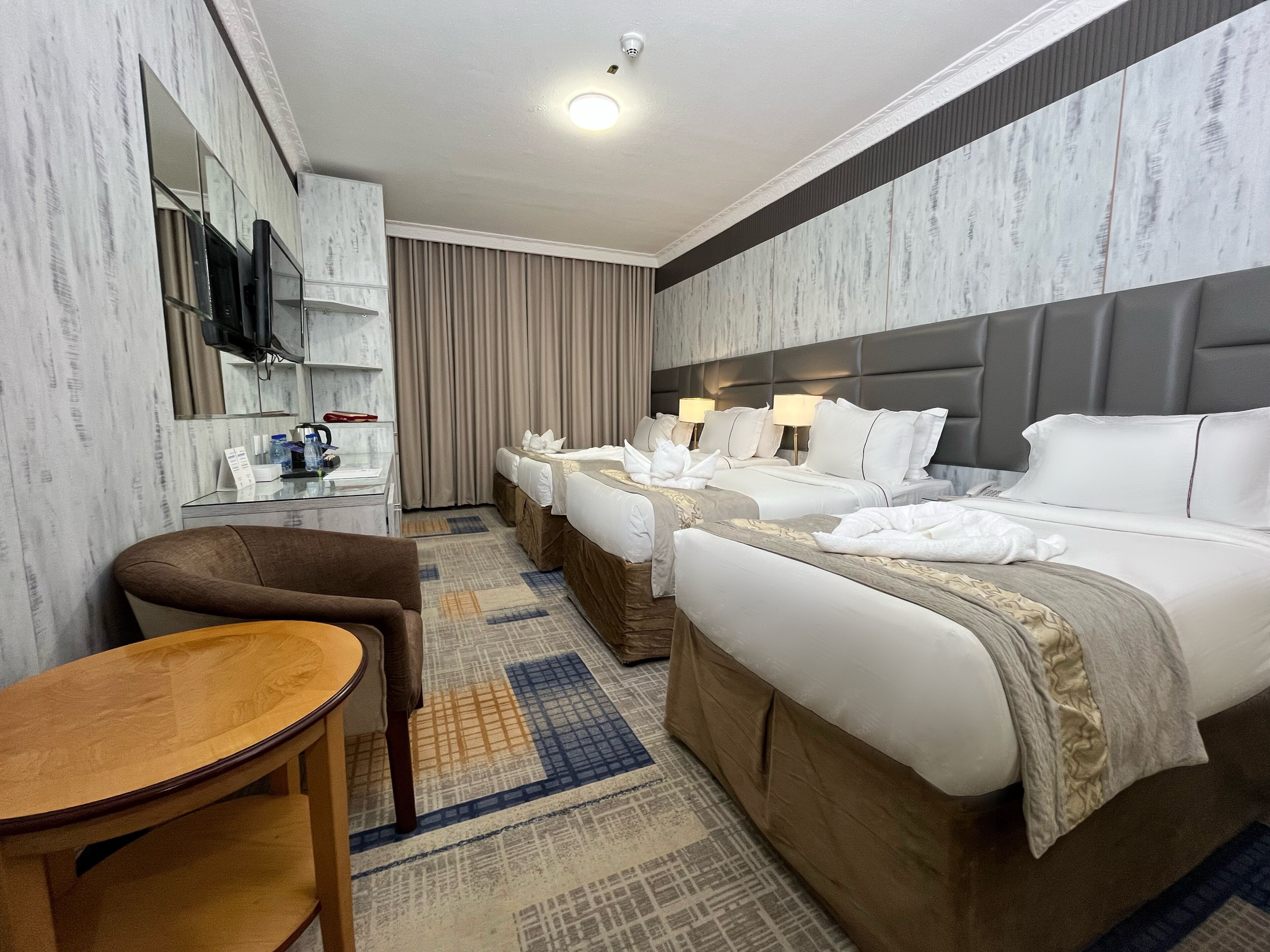 Standard Quadruple Room | In-room safe, soundproofing, free WiFi, bed sheets