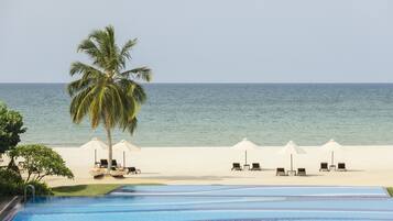 Outdoor pool, sun loungers
