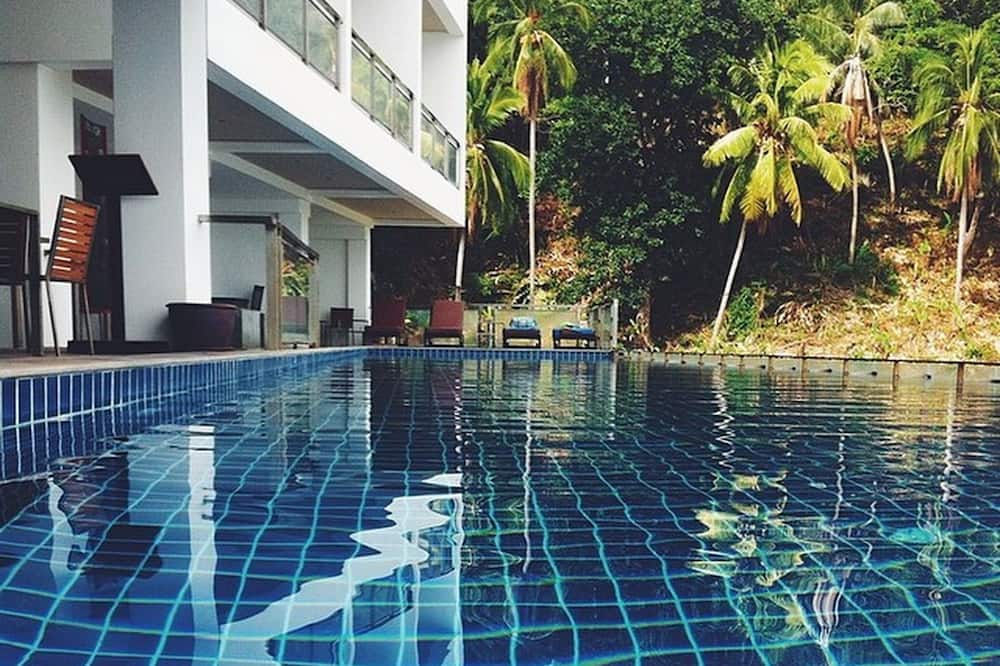 Lae Lay Suites
