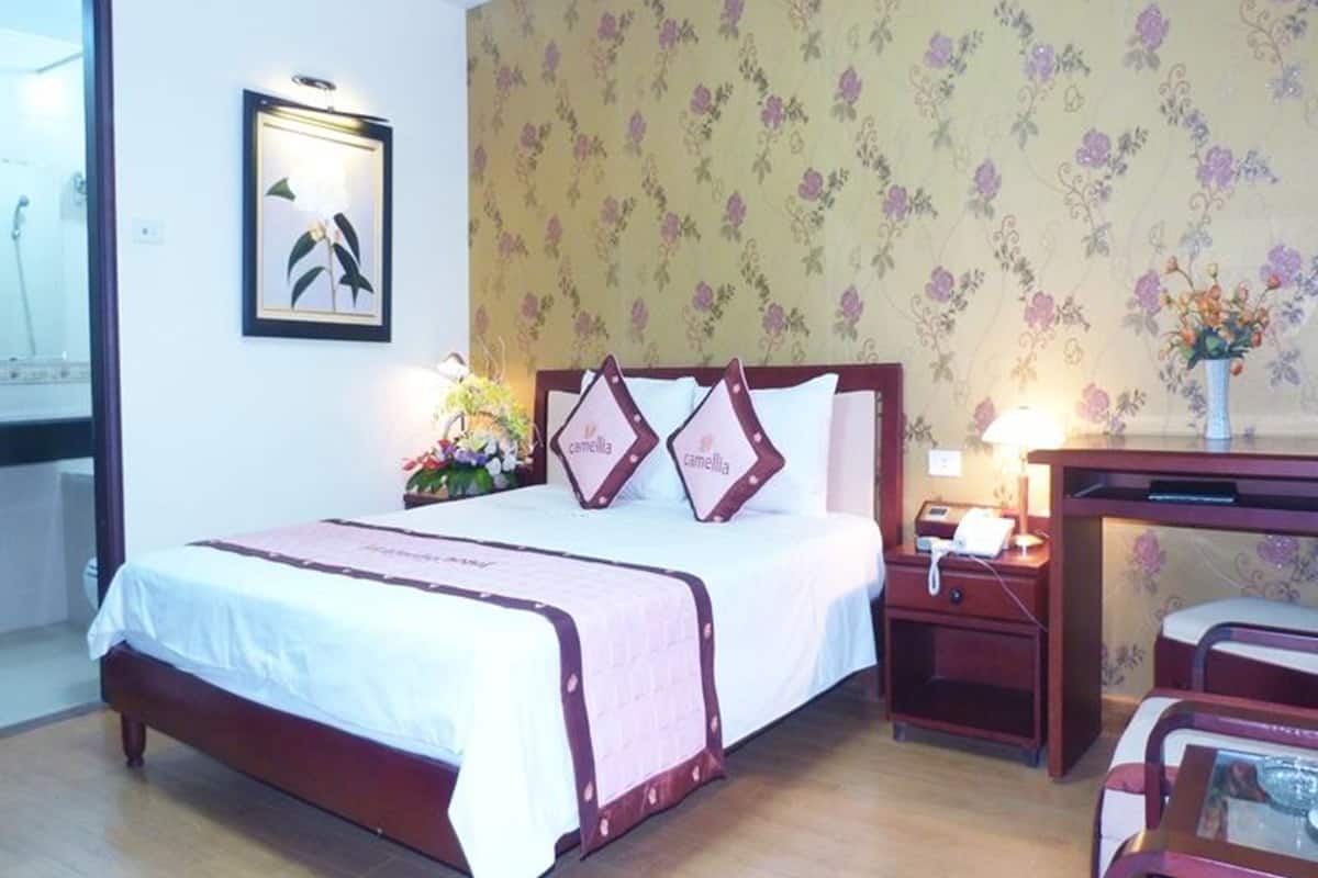 Superior Room | Minibar, in-room safe, desk, soundproofing