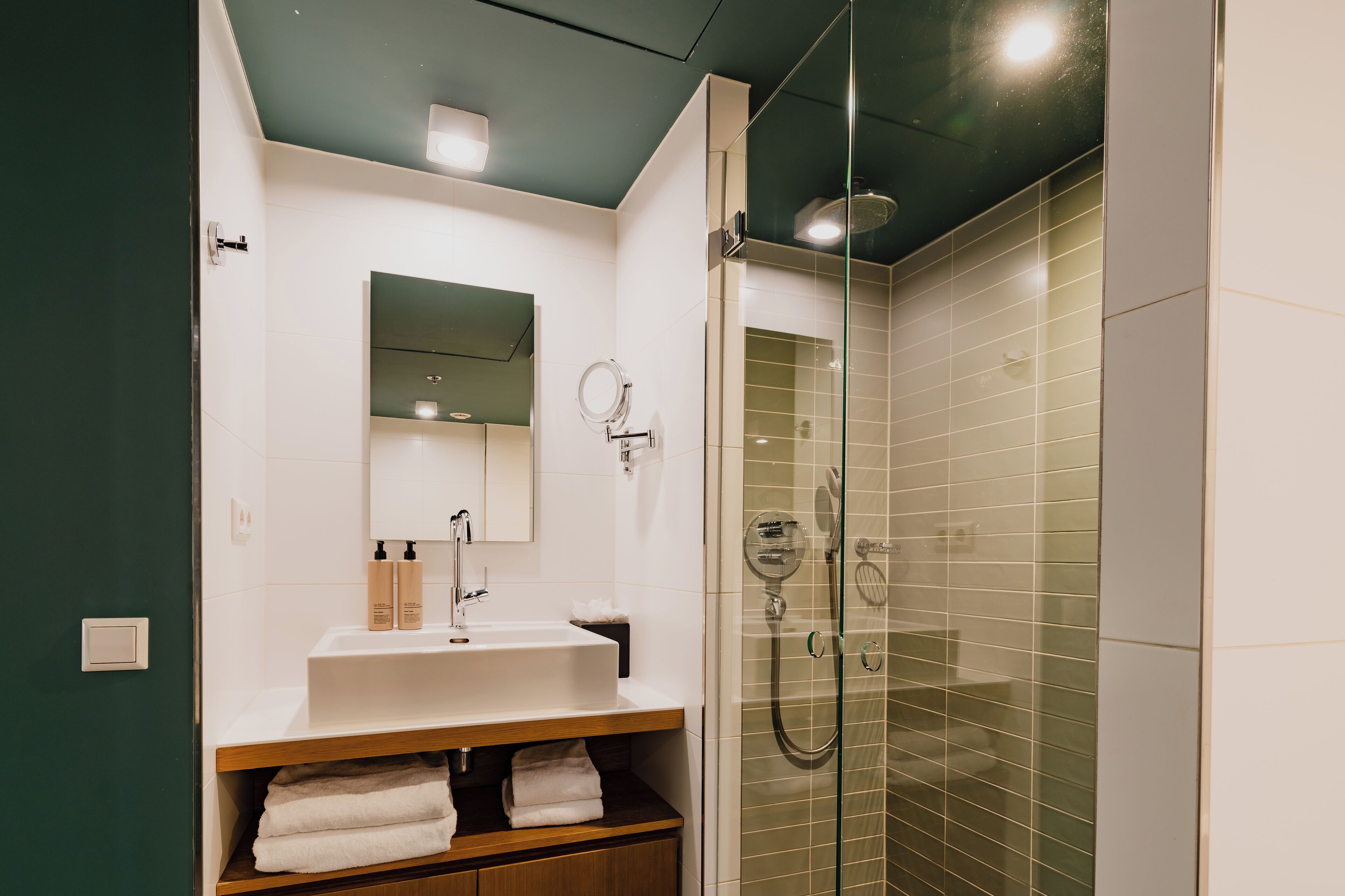 Photo - Hotel De Hallen